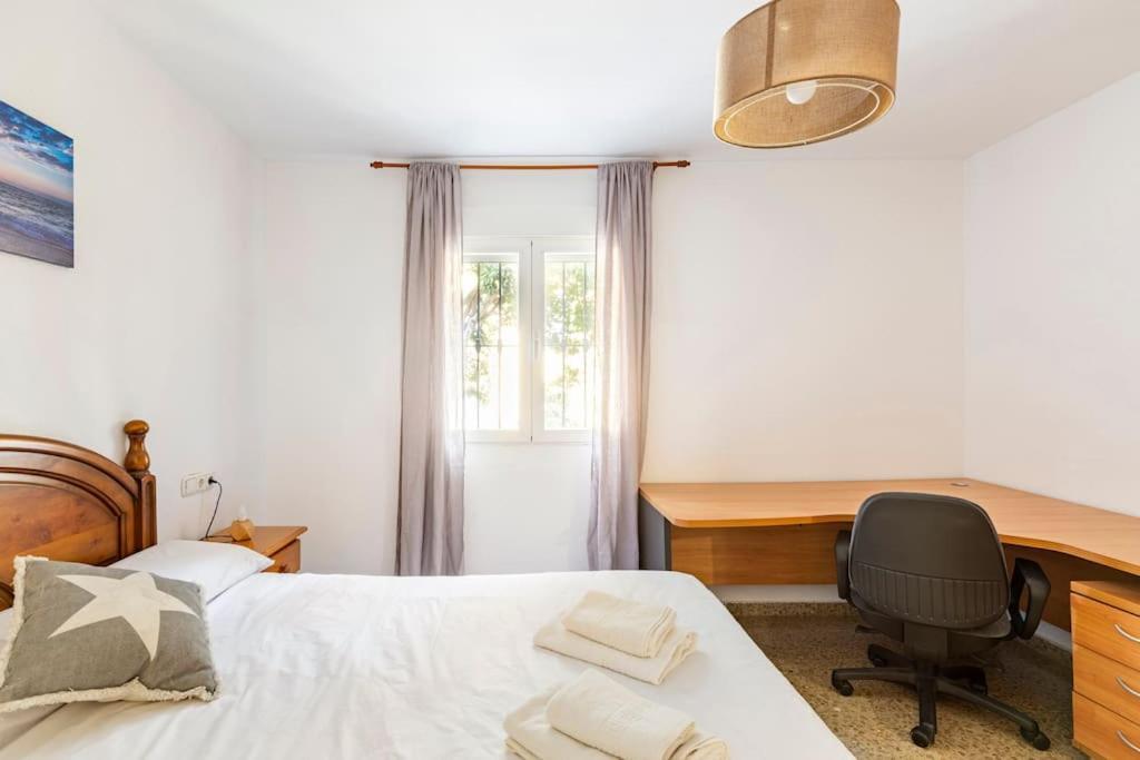 Amplio Piso Para Disfrutar Del Centro De Malaga Con Parking Gratuito Exteriér fotografie